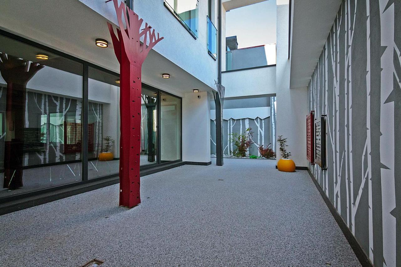 No 6 Apartments Konstanca Kültér fotó